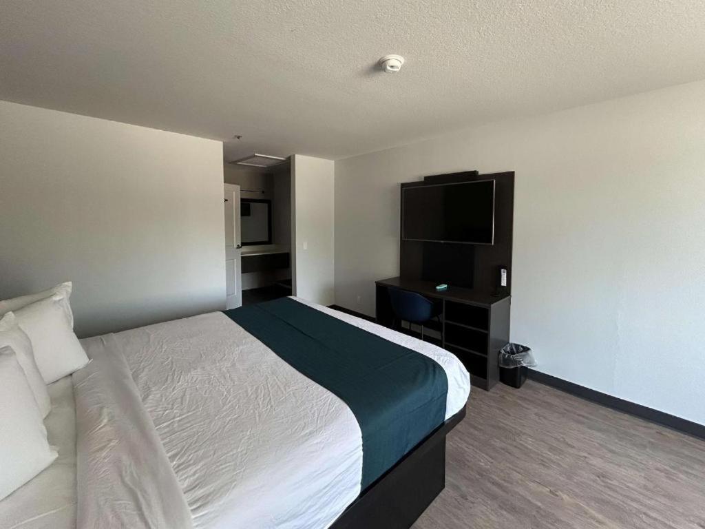 Studio 6 Lake Elsinore, Ca Экстерьер фото